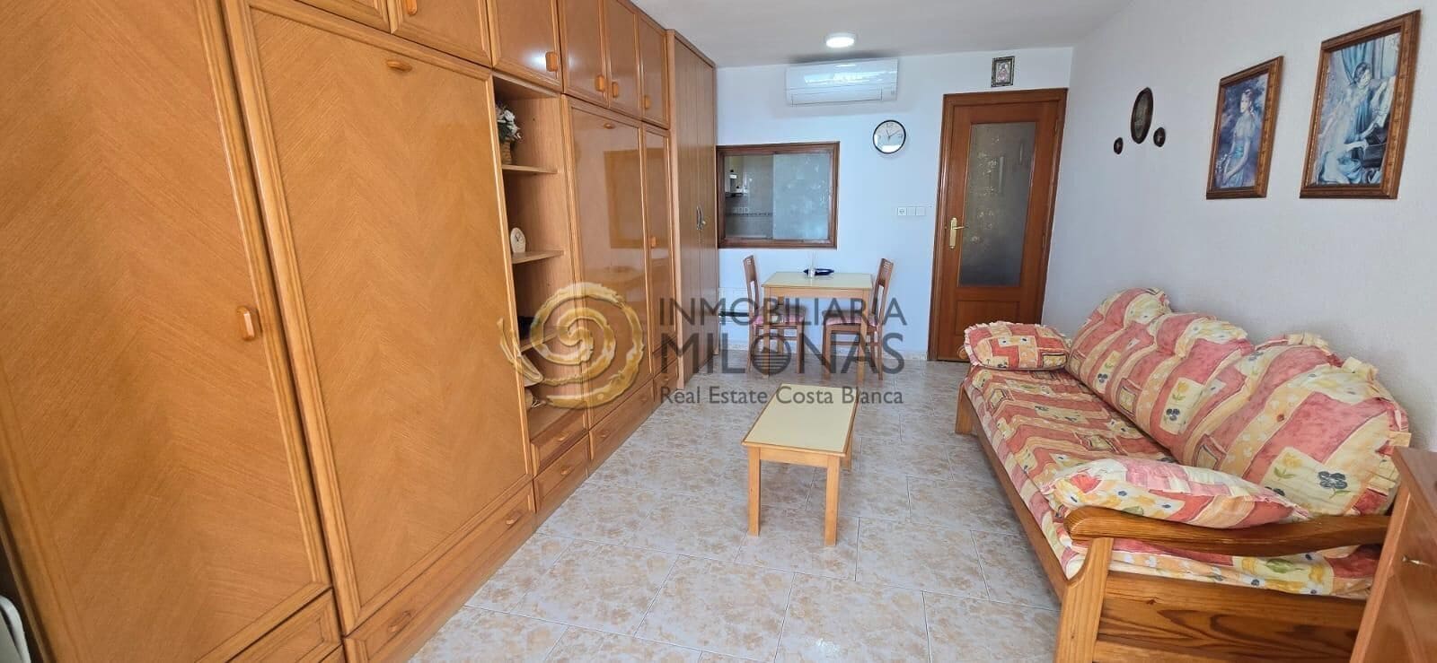 Yksiö myytävänä paikassa Benidorm mukana uima-altaan - 249 900 € (Ref: 9645125)