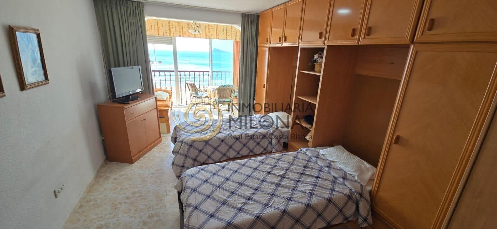 Yksiö myytävänä paikassa Benidorm mukana uima-altaan - 249 900 € (Ref: 9645125)