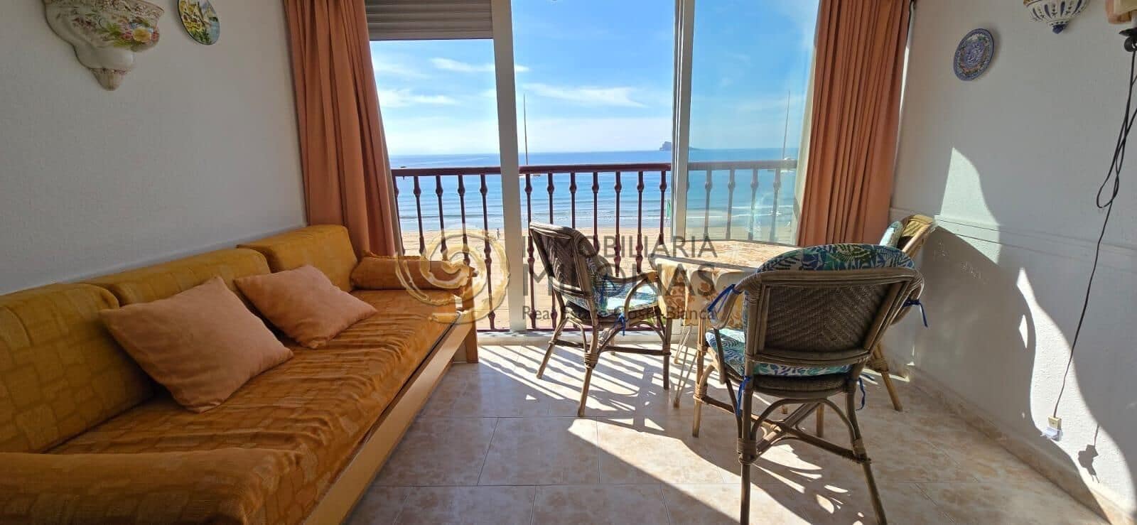 Yksiö myytävänä paikassa Benidorm mukana uima-altaan - 249 900 € (Ref: 9645125)