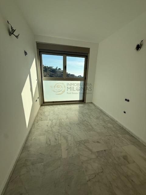 2 soveværelse Lejlighed til salg i Benidorm med swimmingpool garage - € 395.000 (Ref: 9645126)