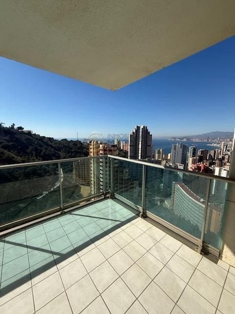2 soveværelse Lejlighed til salg i Benidorm med swimmingpool garage - € 395.000 (Ref: 9645126)