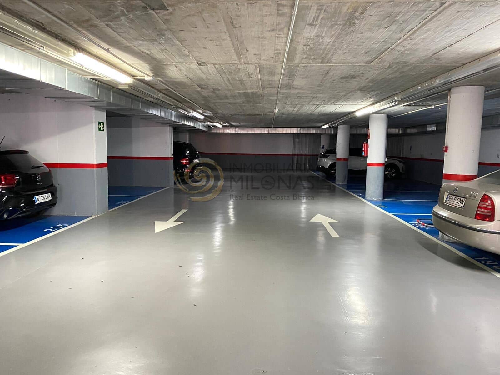 2 soveværelse Lejlighed til salg i Benidorm med swimmingpool garage - € 395.000 (Ref: 9645126)