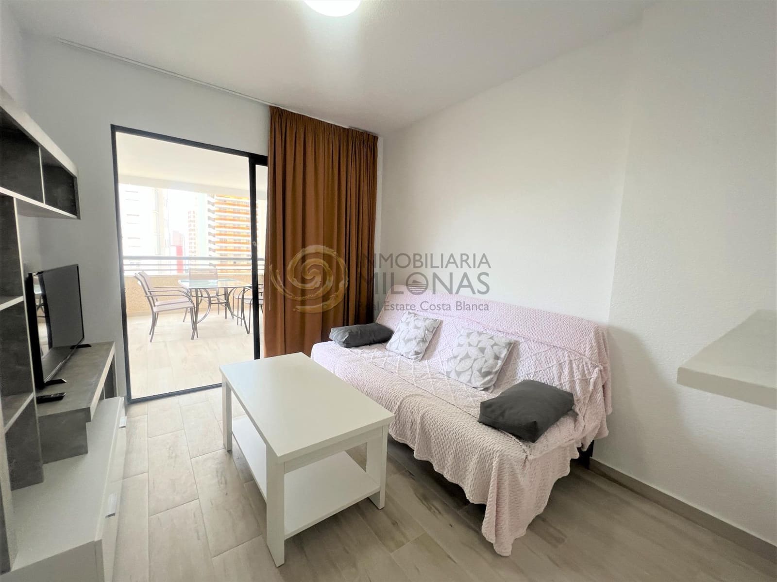 1 slaapkamer Appartement te koop in Benidorm met zwembad - € 169.900 (Ref: 9674325)