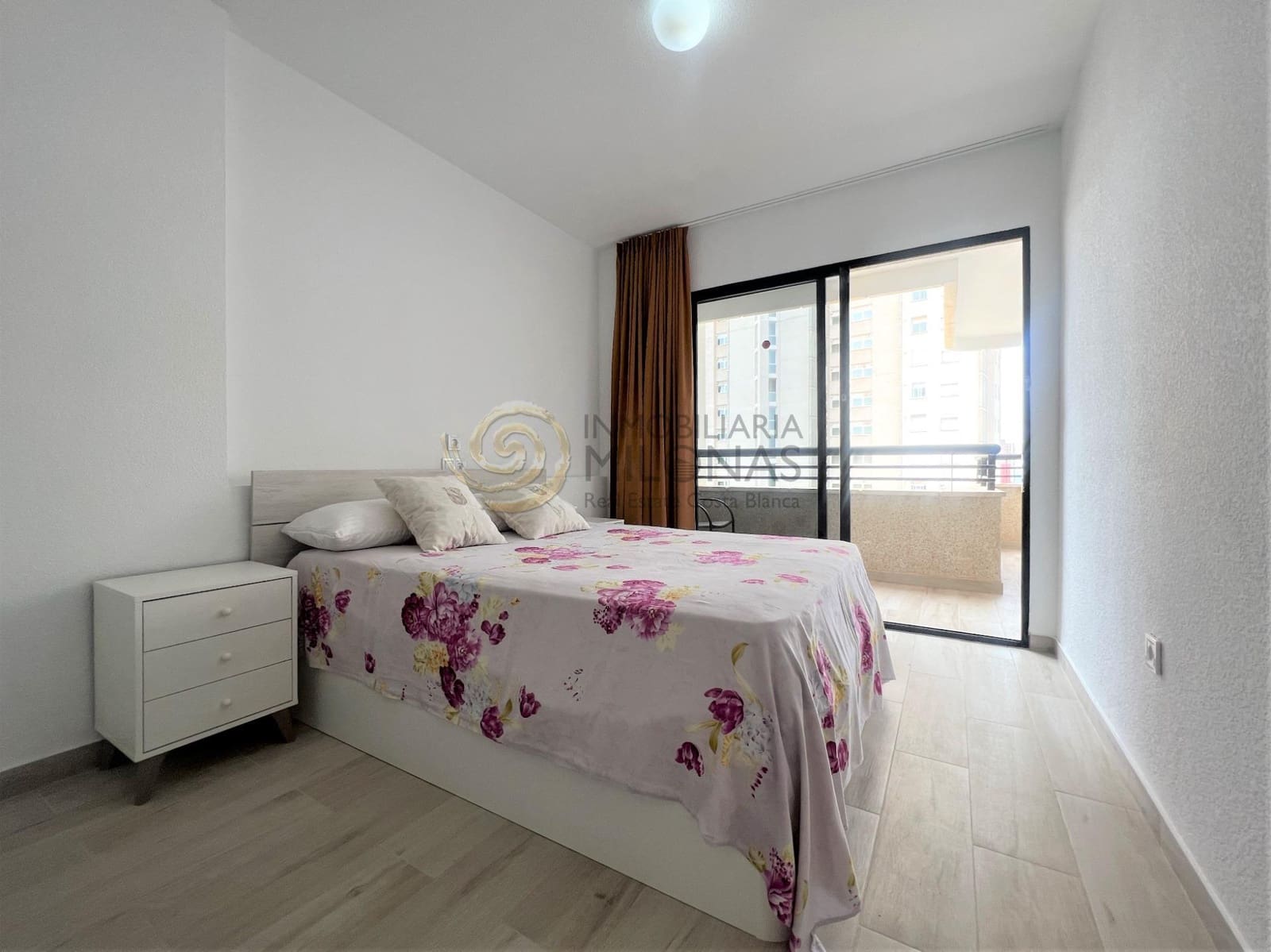 1 slaapkamer Appartement te koop in Benidorm met zwembad - € 169.900 (Ref: 9674325)