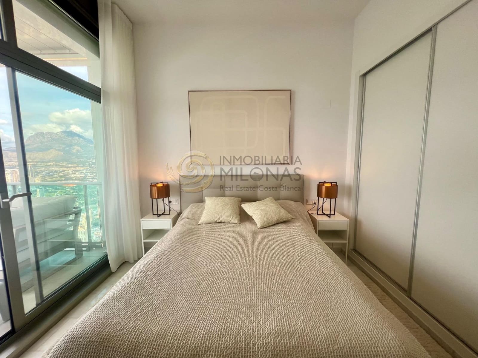 3 soveværelse Penthouse til salg i Benidorm med swimmingpool garage - € 795.000 (Ref: 9707535)