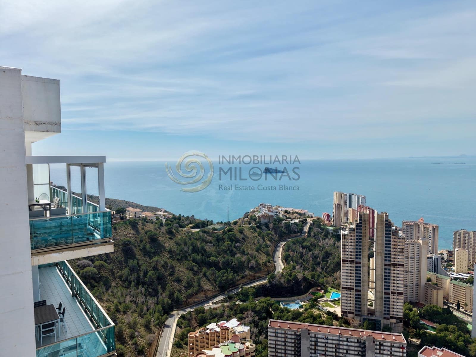 3 soveværelse Penthouse til salg i Benidorm med swimmingpool garage - € 795.000 (Ref: 9707535)