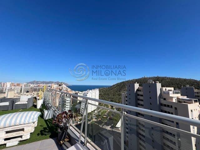 Ático de 2 habitaciones en La Villajoyosa / Vila Joiosa en venta con piscina garaje - 450.000 € (Ref: 9712064)