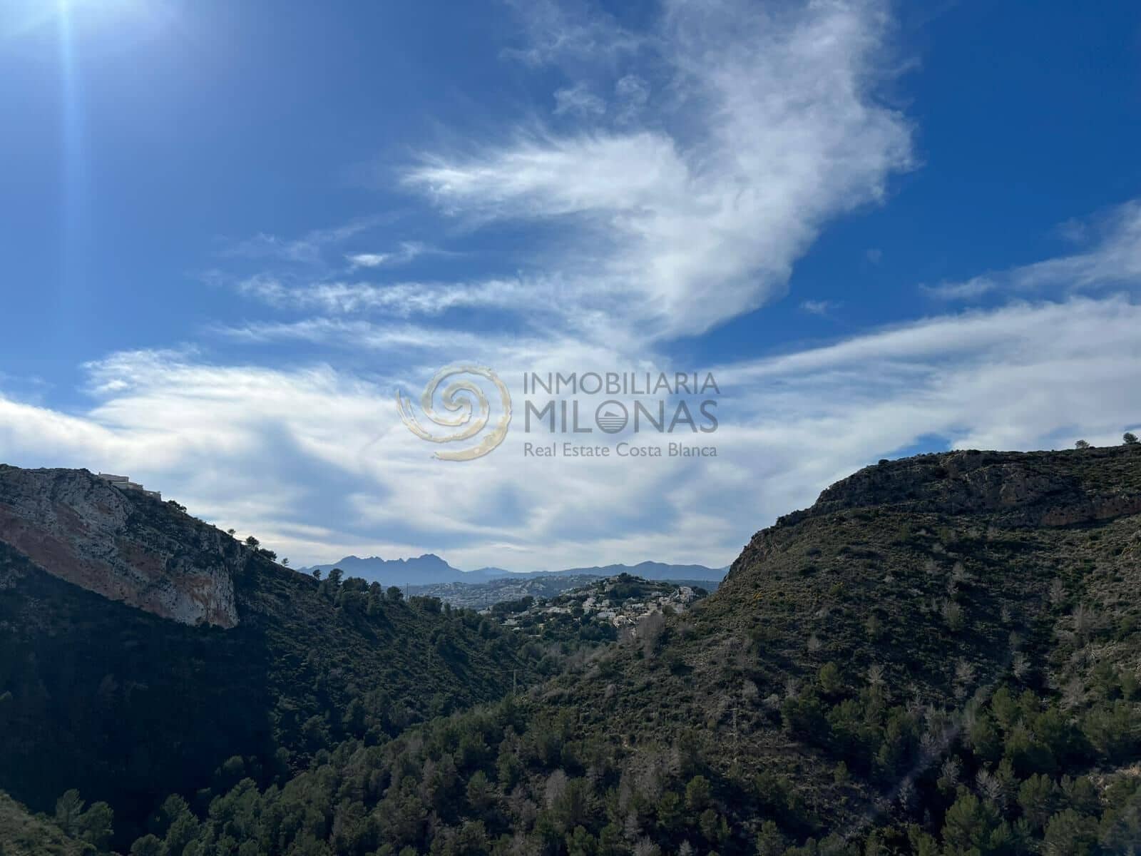 2 bedroom Apartment for sale in Cumbre del Sol with pool - € 190,000 (Ref: 9712065)