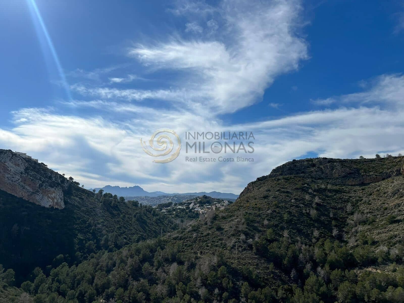 2 bedroom Apartment for sale in Cumbre del Sol with pool - € 190,000 (Ref: 9712065)