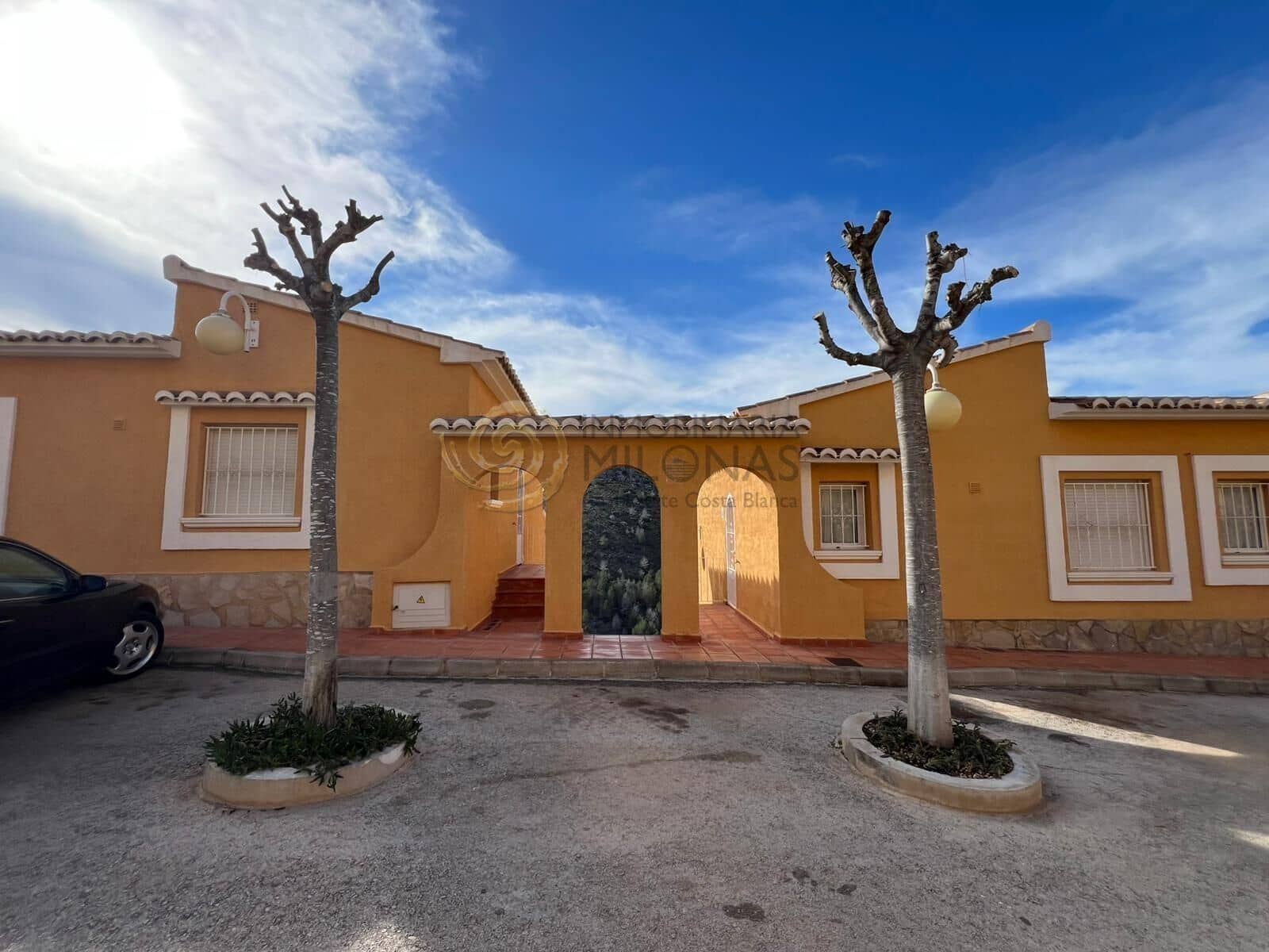 2 bedroom Apartment for sale in Cumbre del Sol with pool - € 190,000 (Ref: 9712065)