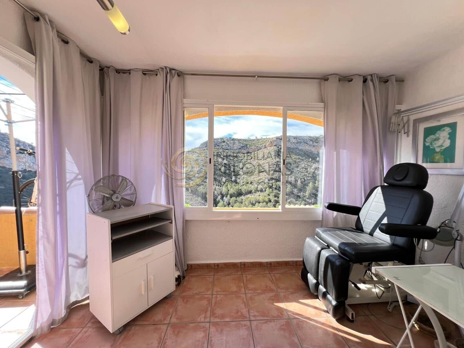 2 bedroom Apartment for sale in Cumbre del Sol with pool - € 190,000 (Ref: 9712065)