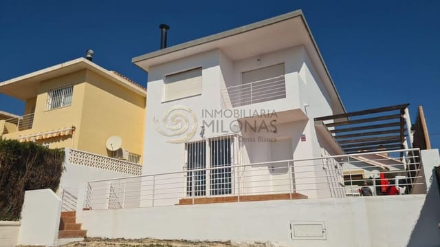 3 quarto Moradia para venda em La Nucia com piscina - 375 000 € (Ref: 9720047)