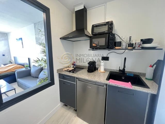 Studio til salg i Playa Levante, Benidorm med swimmingpool - € 261.000 (Ref: 9721790)