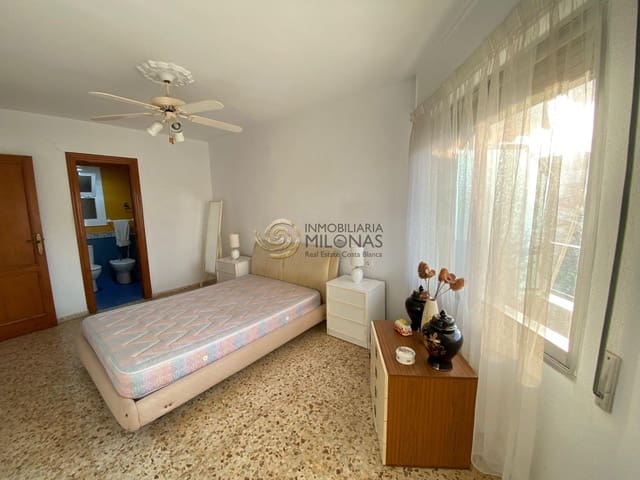 3 sovrum Lägenhet att hyra i Pueblo - Urbanizaciones, Alfaz del Pi / L'Alfàs del Pi med garage - 1 200 € (Ref: 9752127)