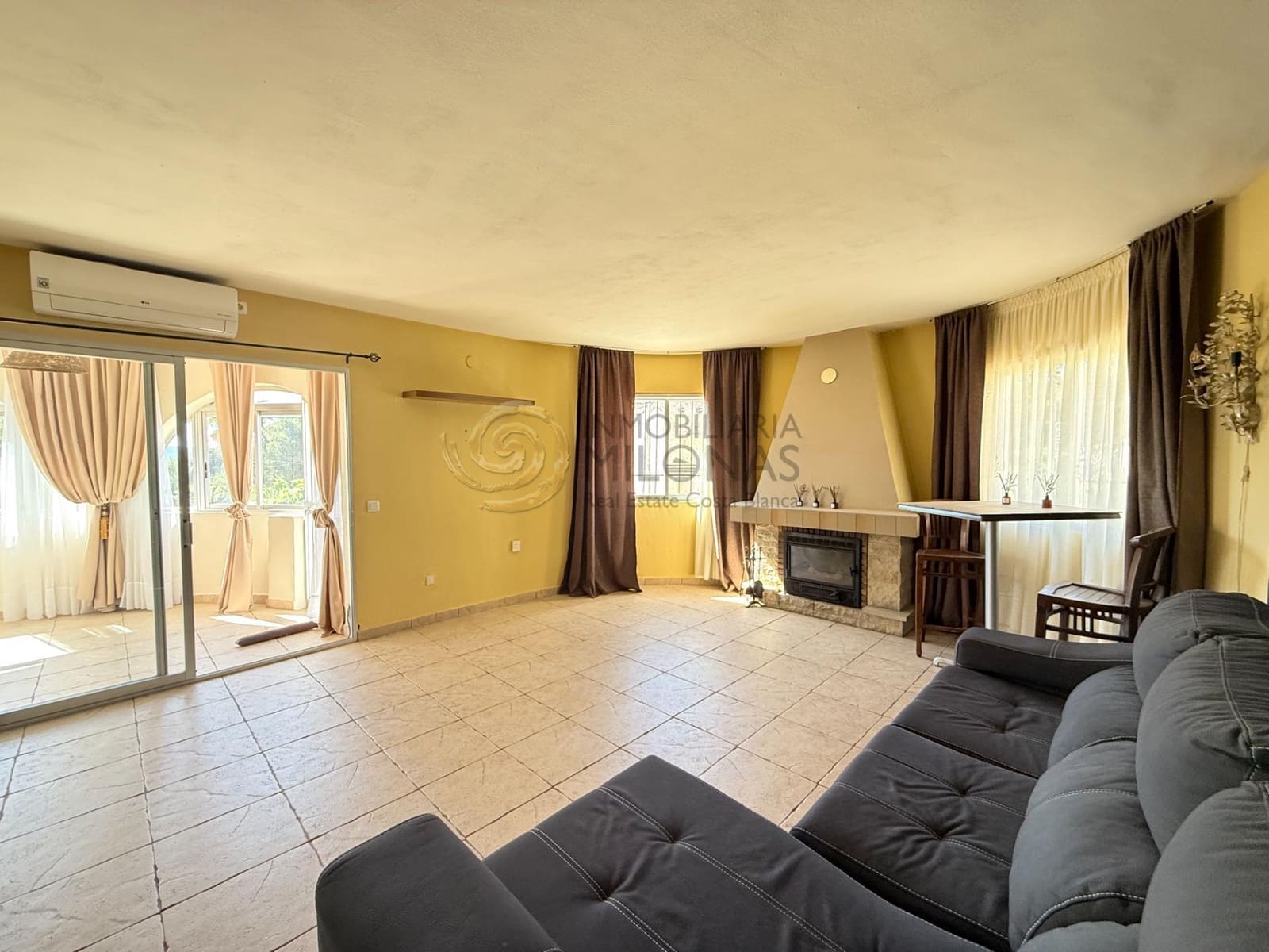 2 camera da letto Villa da affittare in La Nucia con garage - 1.500 € (Rif: 9784883)