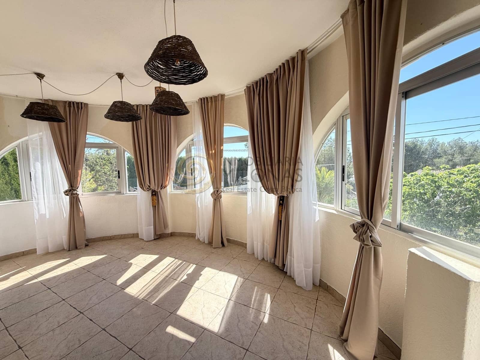 2 camera da letto Villa da affittare in La Nucia con garage - 1.500 € (Rif: 9784883)