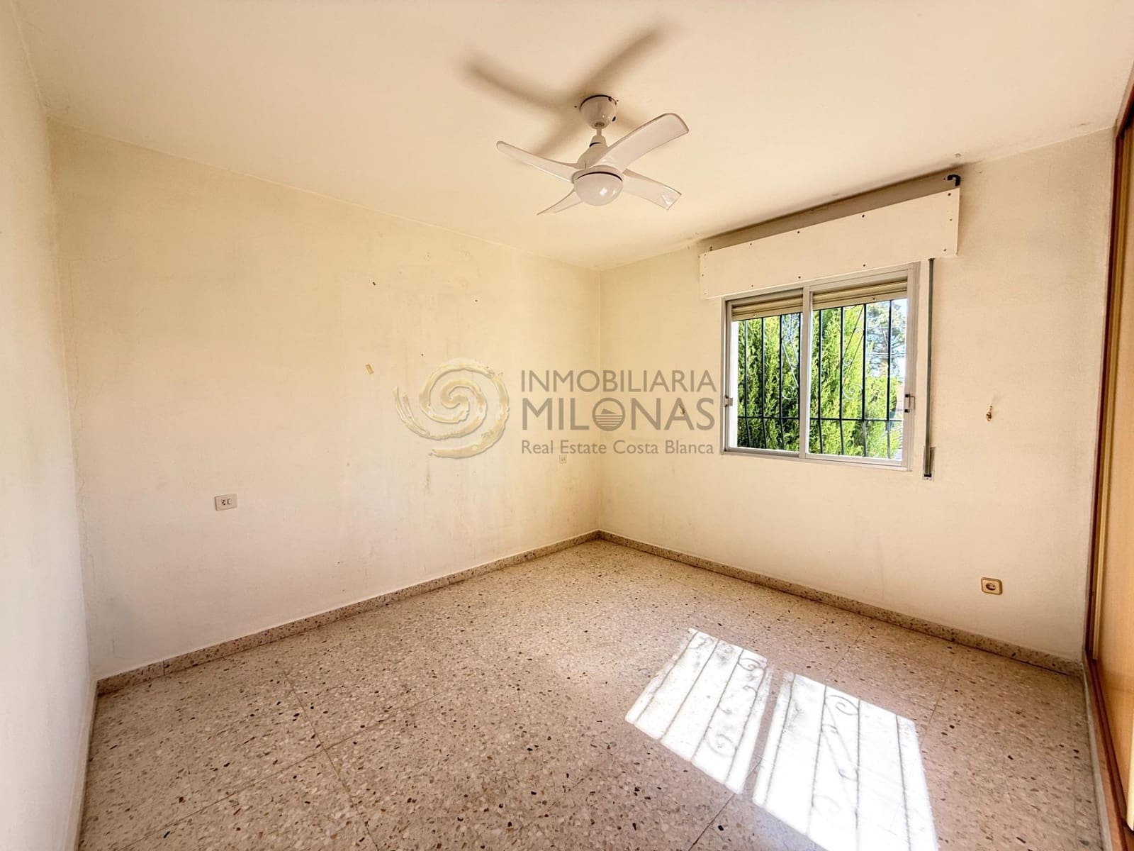 2 camera da letto Villa da affittare in La Nucia con garage - 1.500 € (Rif: 9784883)