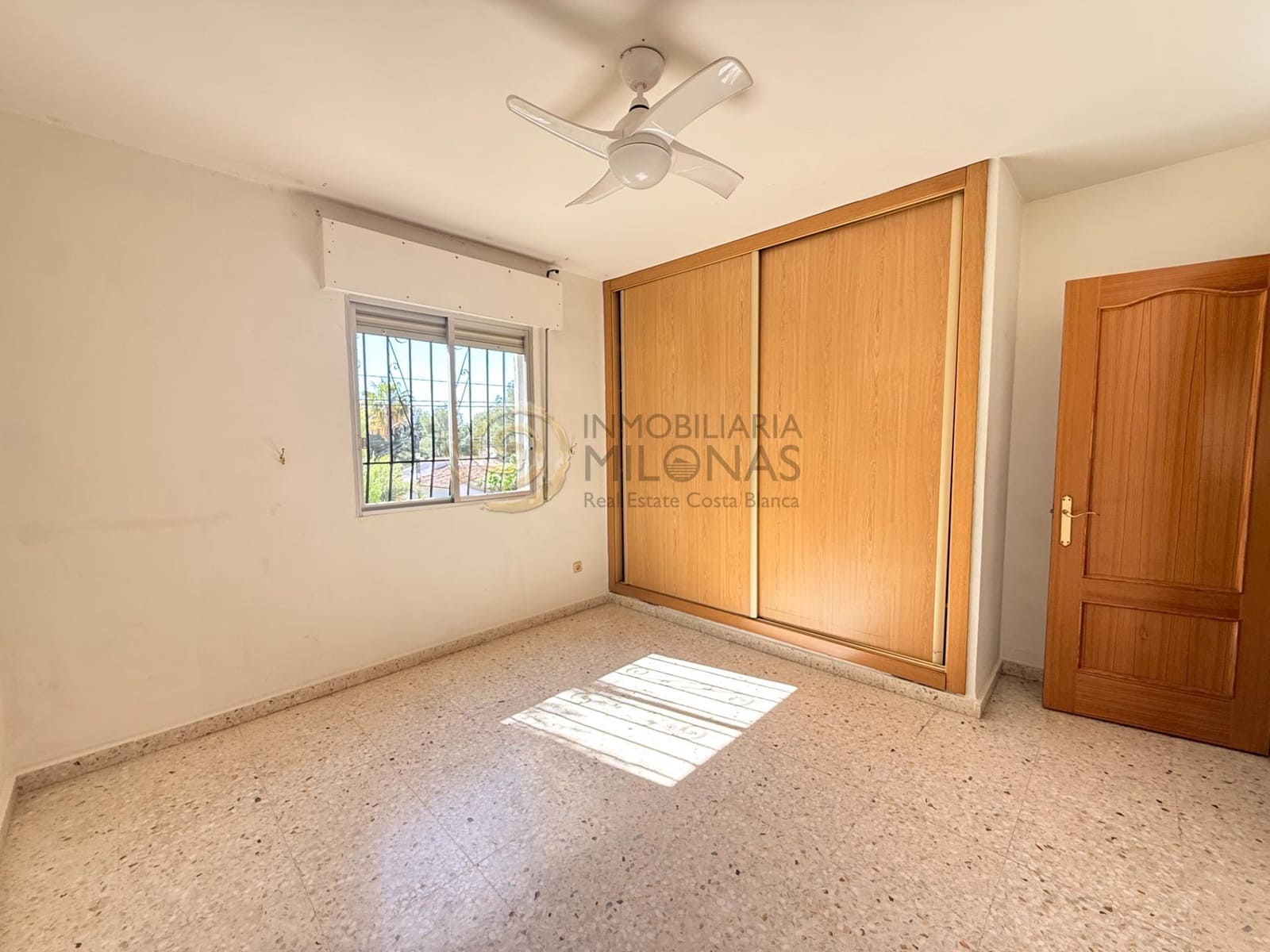 2 camera da letto Villa da affittare in La Nucia con garage - 1.500 € (Rif: 9784883)