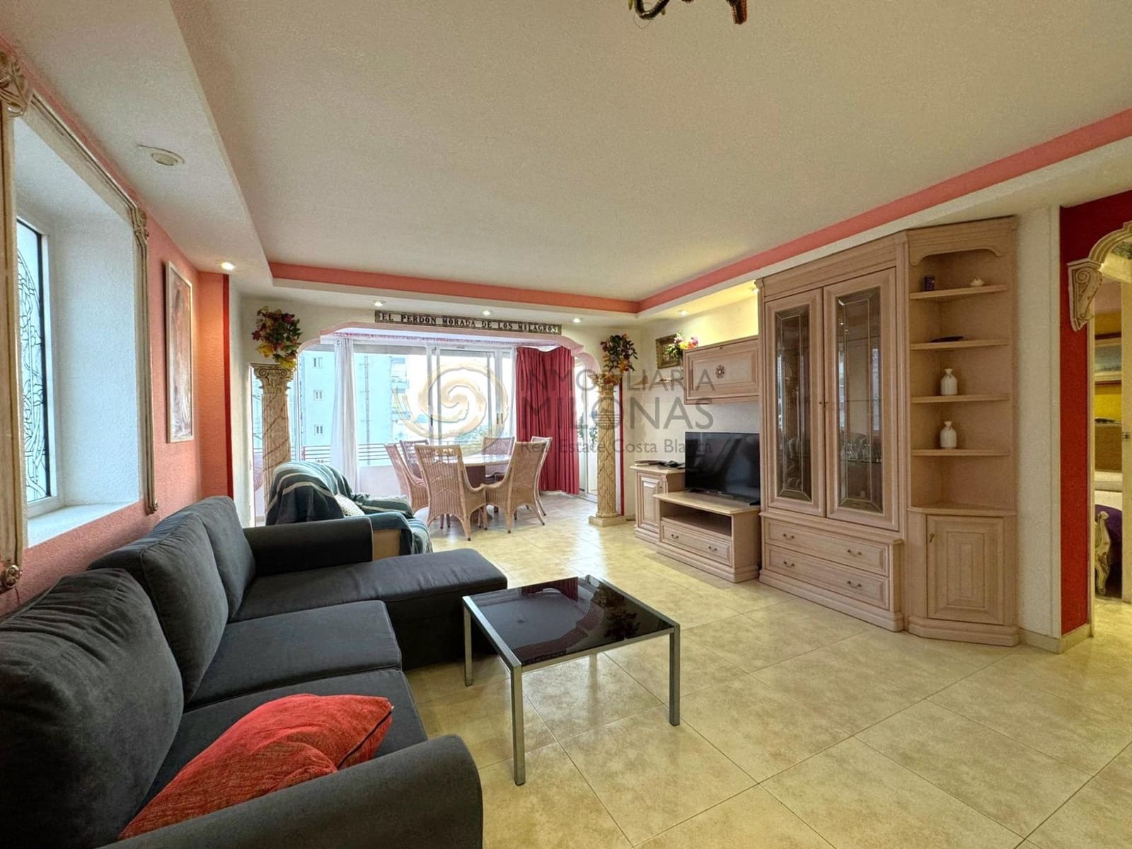 2 soveværelse Lejlighed til salg i Benidorm med swimmingpool garage - € 479.000 (Ref: 9794753)