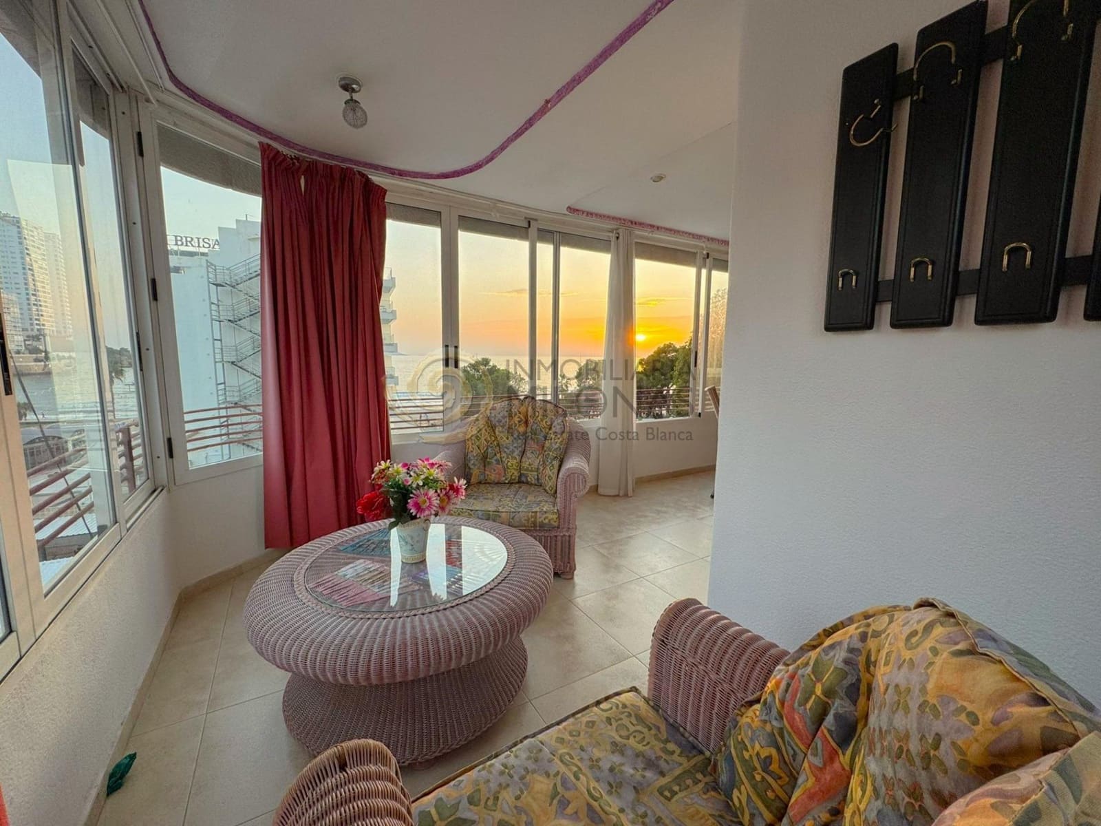 2 soveværelse Lejlighed til salg i Benidorm med swimmingpool garage - € 479.000 (Ref: 9794753)