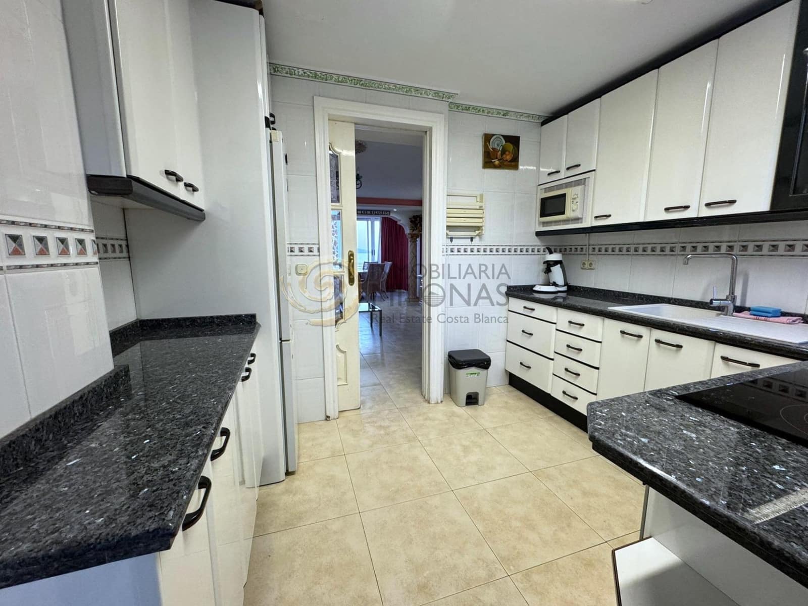 2 soveværelse Lejlighed til salg i Benidorm med swimmingpool garage - € 479.000 (Ref: 9794753)