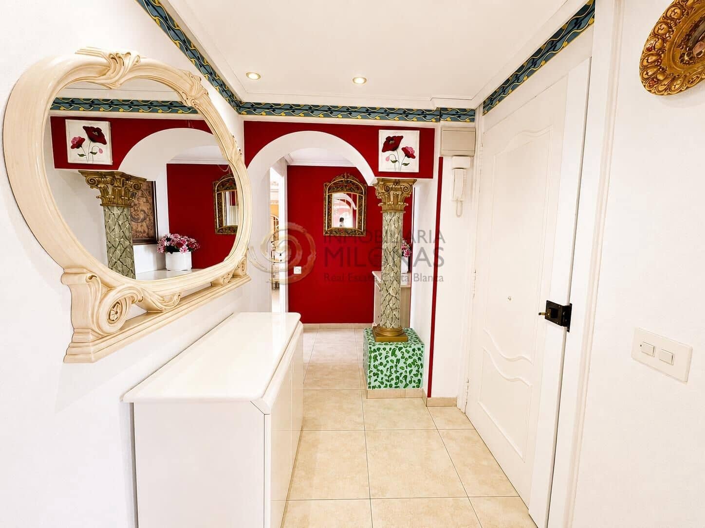 2 bedroom Flat for sale in Benidorm with pool garage - € 435,000 (Ref: 9794753)