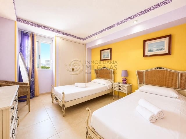 2 soverom Leilighet til salgs i Benidorm med svømmebasseng garasje - € 435 000 (Ref: 9794753)