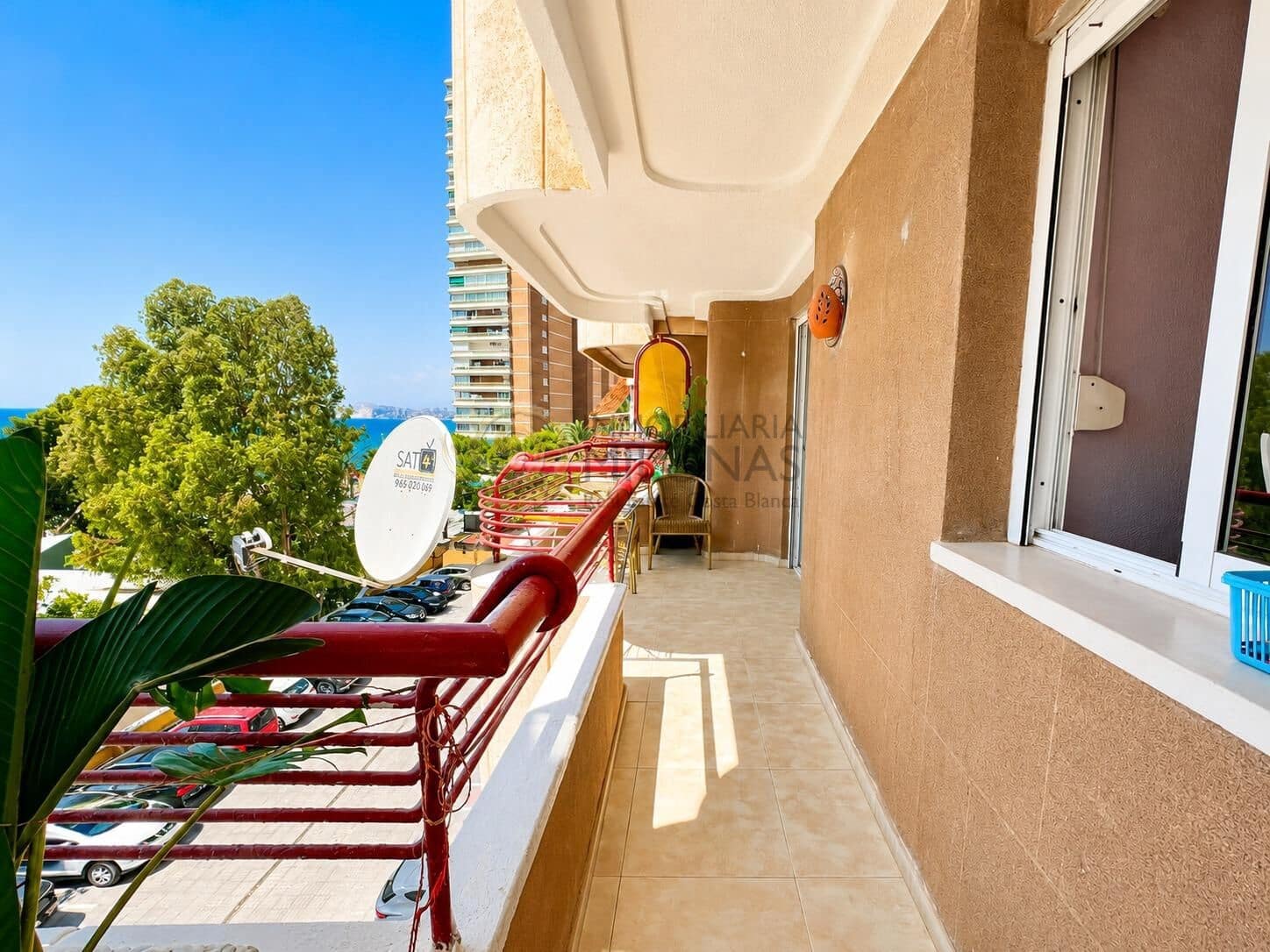2 bedroom Flat for sale in Benidorm with pool garage - € 435,000 (Ref: 9794753)