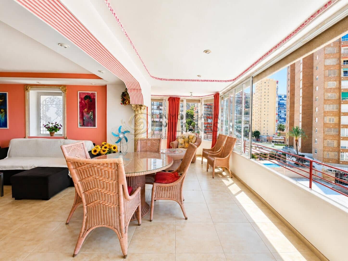 2 bedroom Flat for sale in Benidorm with pool garage - € 435,000 (Ref: 9794753)