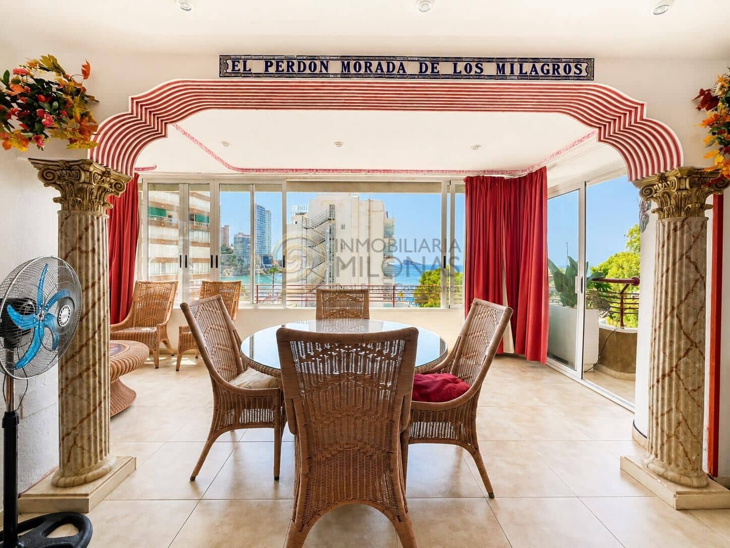 2 bedroom Flat for sale in Benidorm with pool garage - € 435,000 (Ref: 9794753)