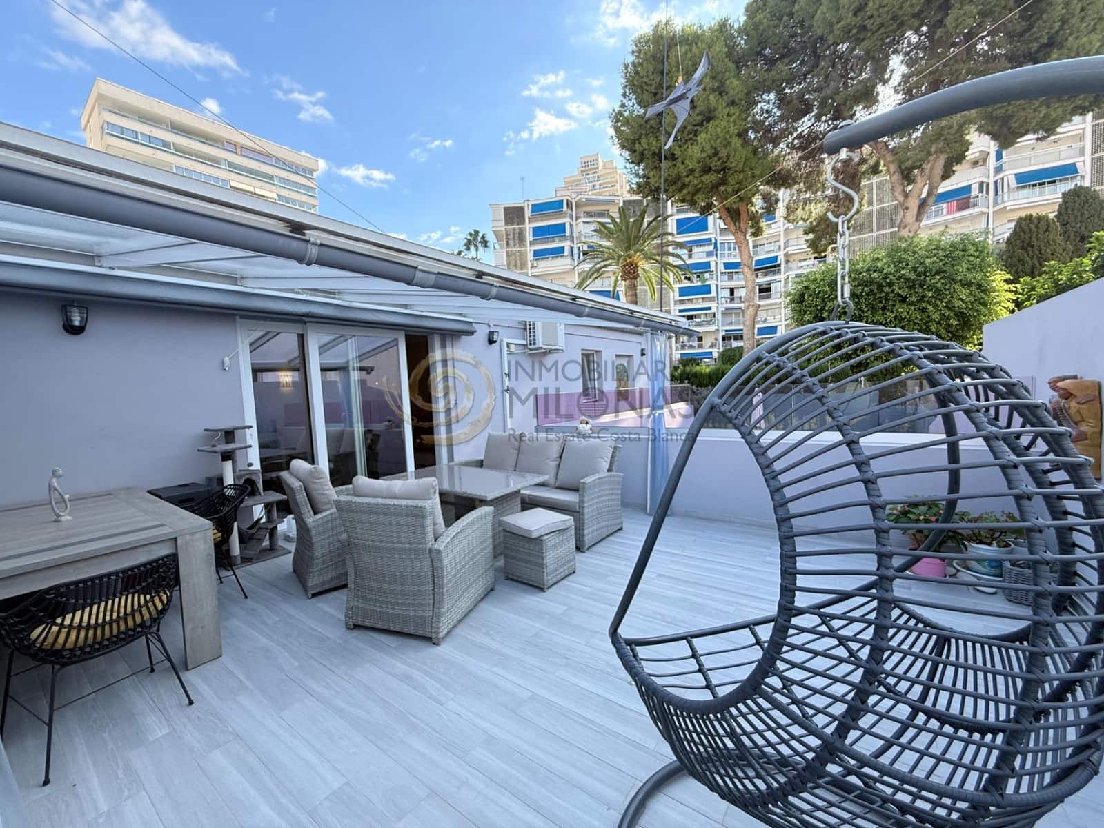 6 bedroom Villa for sale in Benidorm - € 489,000 (Ref: 9797229)