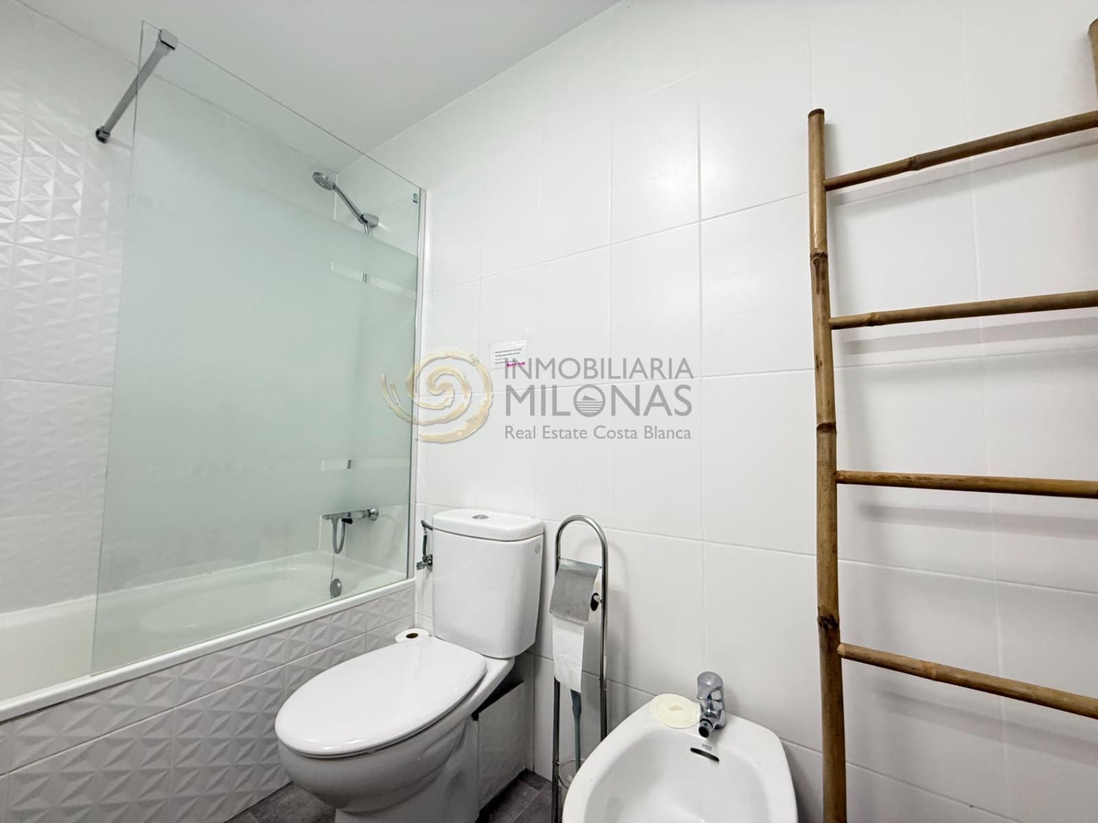 6 bedroom Villa for sale in Benidorm - € 489,000 (Ref: 9797229)