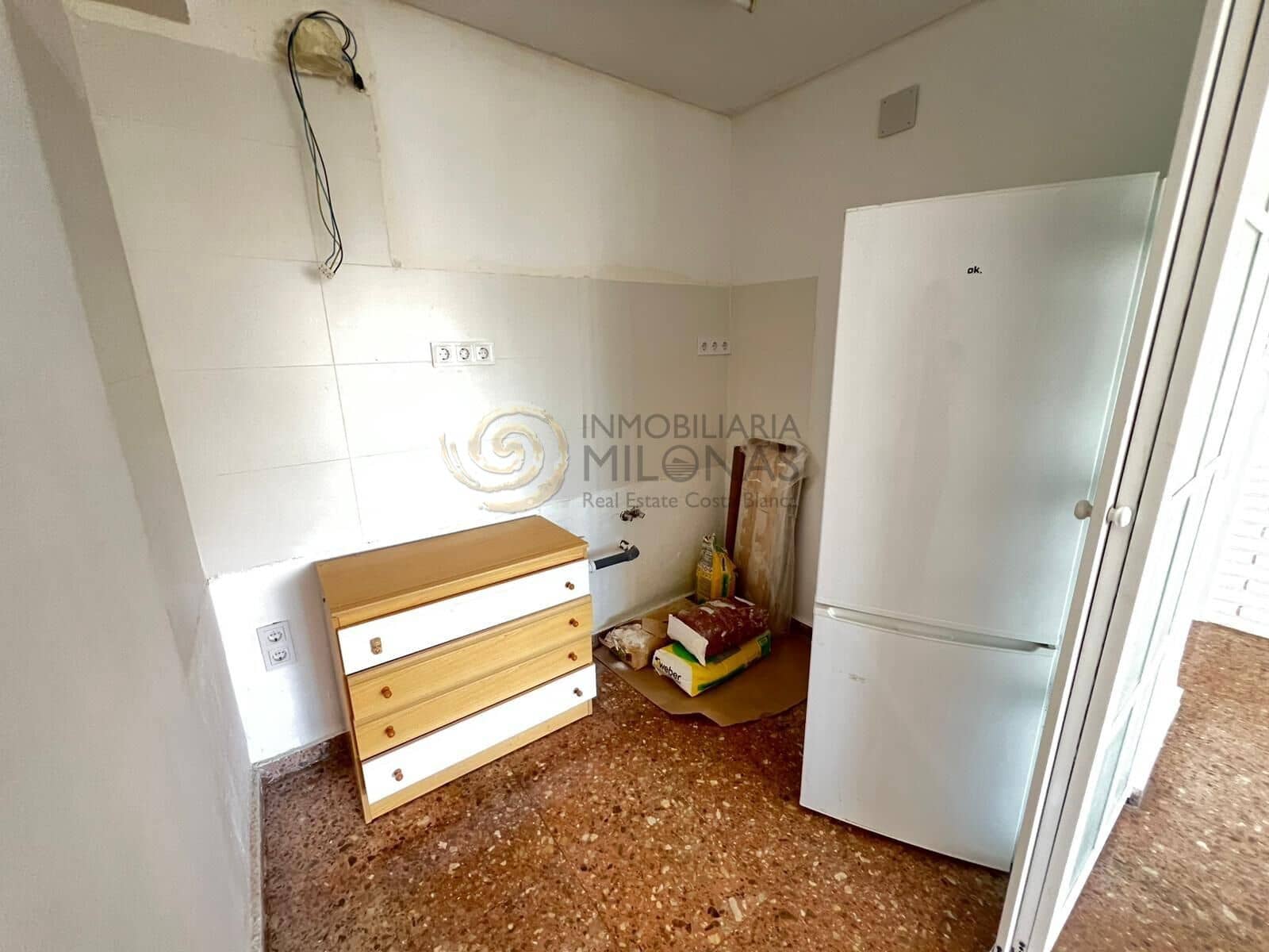 Studio for sale in Benidorm with pool - € 147,000 (Ref: 9804393)