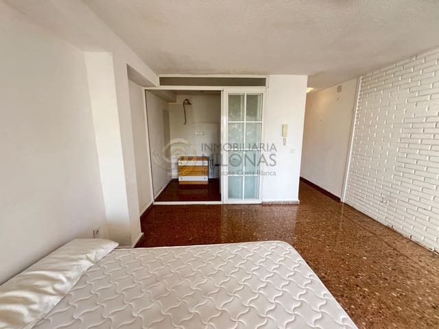 Studio for sale in Rincón de Loix, Benidorm with pool - € 147,000 (Ref: 9804393)