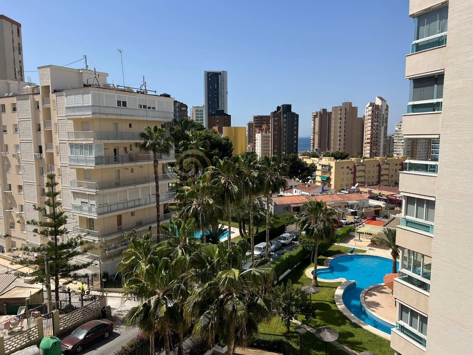 Studio for sale in Benidorm with pool - € 147,000 (Ref: 9804393)