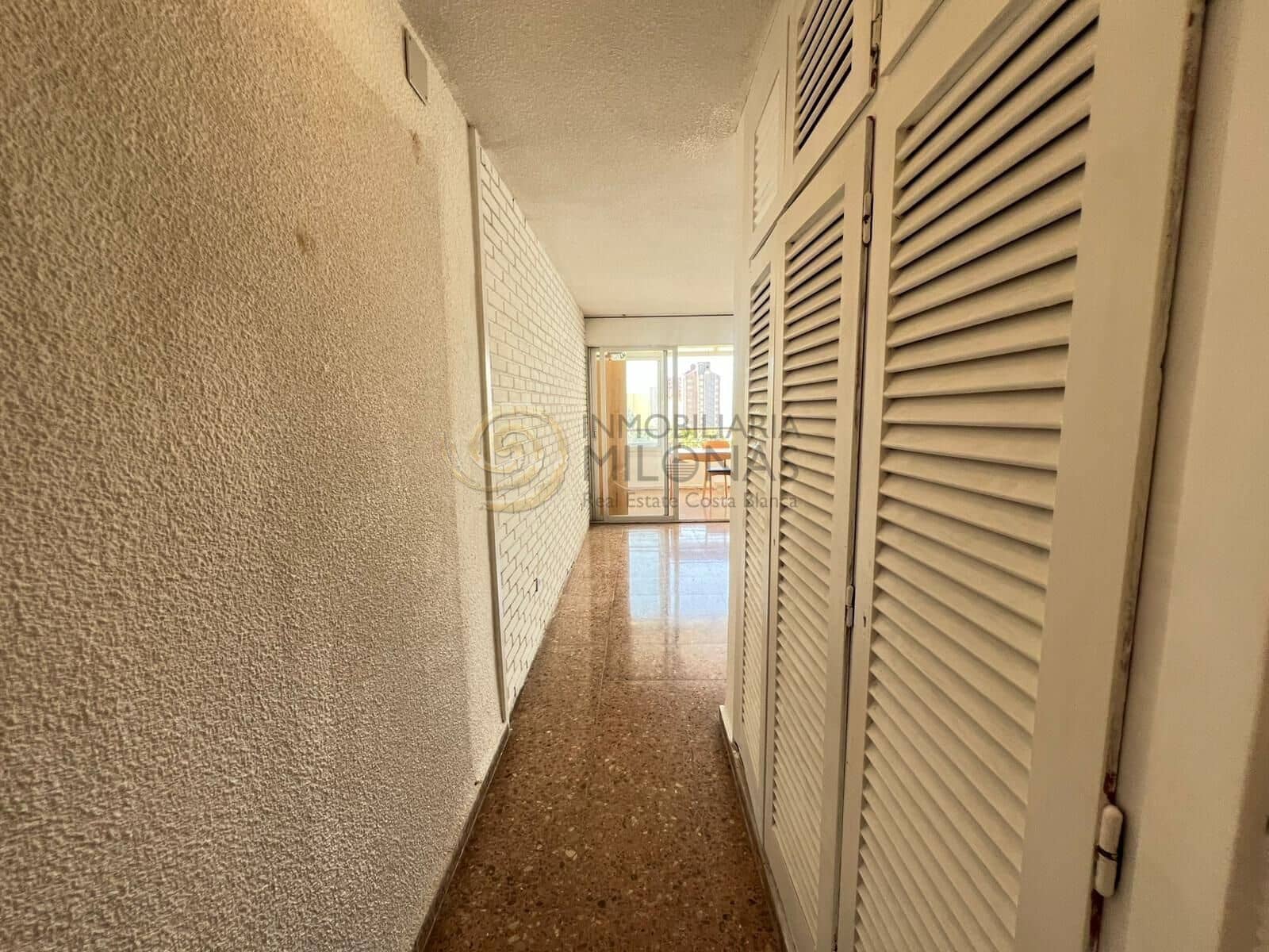 Studio for sale in Benidorm with pool - € 147,000 (Ref: 9804393)