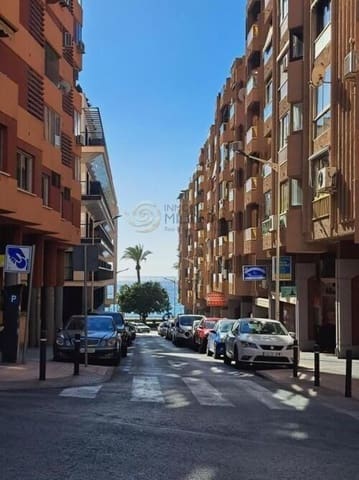 1 soveværelse Lejlighed til salg i Centro Urbano, Benidorm med swimmingpool - € 206.900 (Ref: 9804394)
