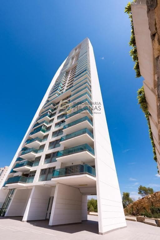 1 makuuhuone Kattohuoneisto myytävänä paikassa Benidorm mukana uima-altaan 
autotalli - 399 900 € (Ref: 9813346)