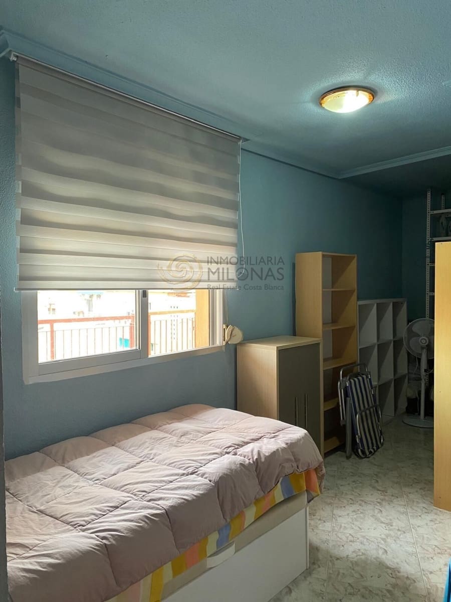 3 bedroom Penthouse for sale in Benidorm - € 278,800 (Ref: 9861947)