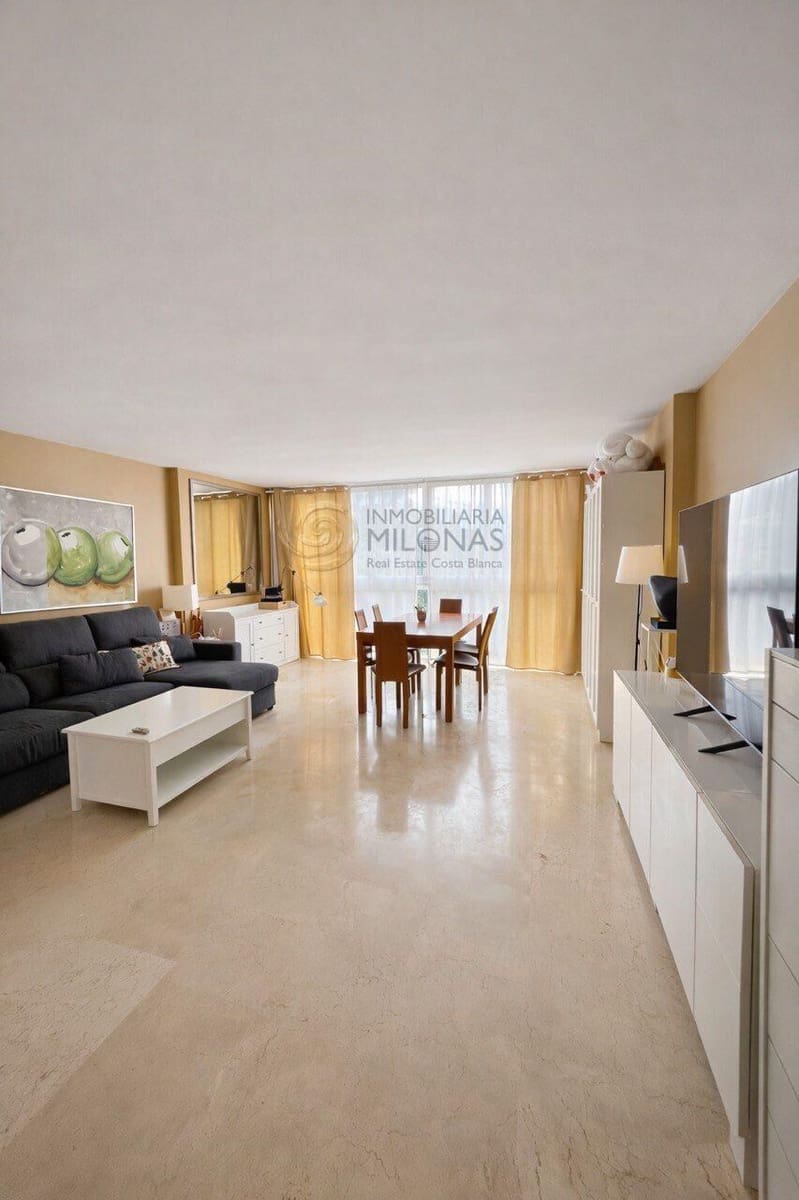 2 soveværelse Lejlighed til salg i Benidorm med swimmingpool garage - € 286.000 (Ref: 9945805)
