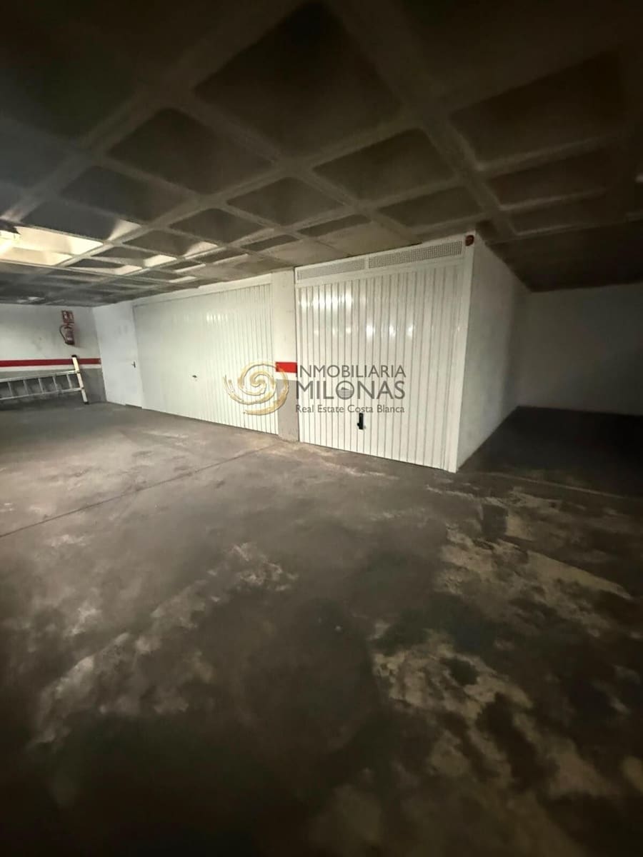 3 sovrum Lägenhet till salu i Benidorm med pool garage - 565 000 € (Ref: 9952711)