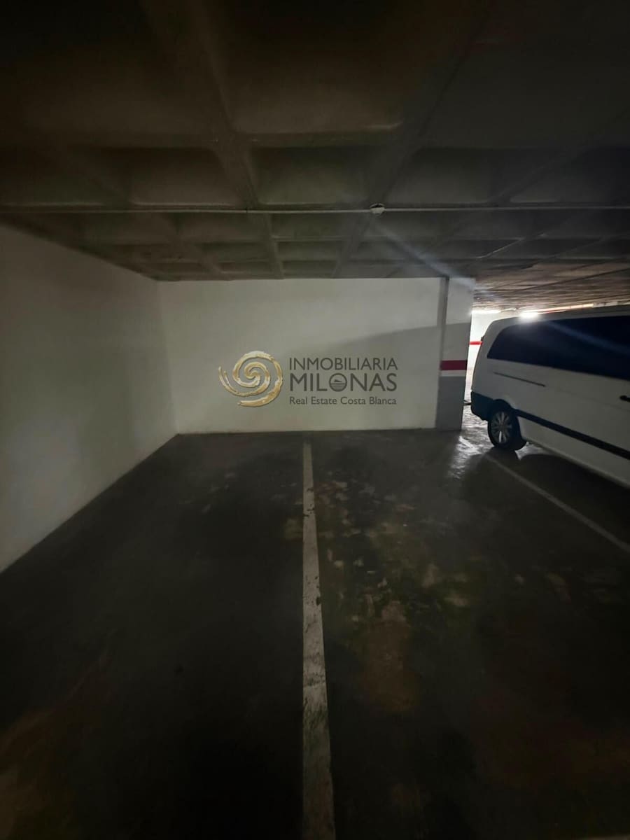 3 sovrum Lägenhet till salu i Benidorm med pool garage - 565 000 € (Ref: 9952711)