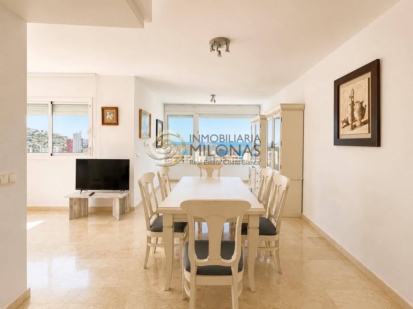 3 sovrum Lägenhet till salu i Benidorm med pool garage - 565 000 € (Ref: 9952711)