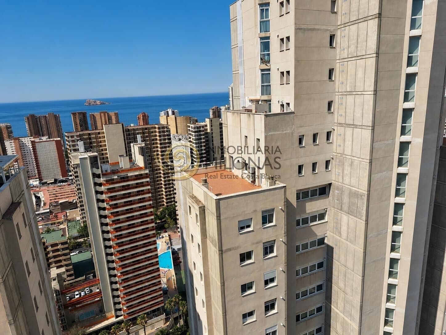 3 sovrum Lägenhet till salu i Benidorm med pool garage - 565 000 € (Ref: 9952711)