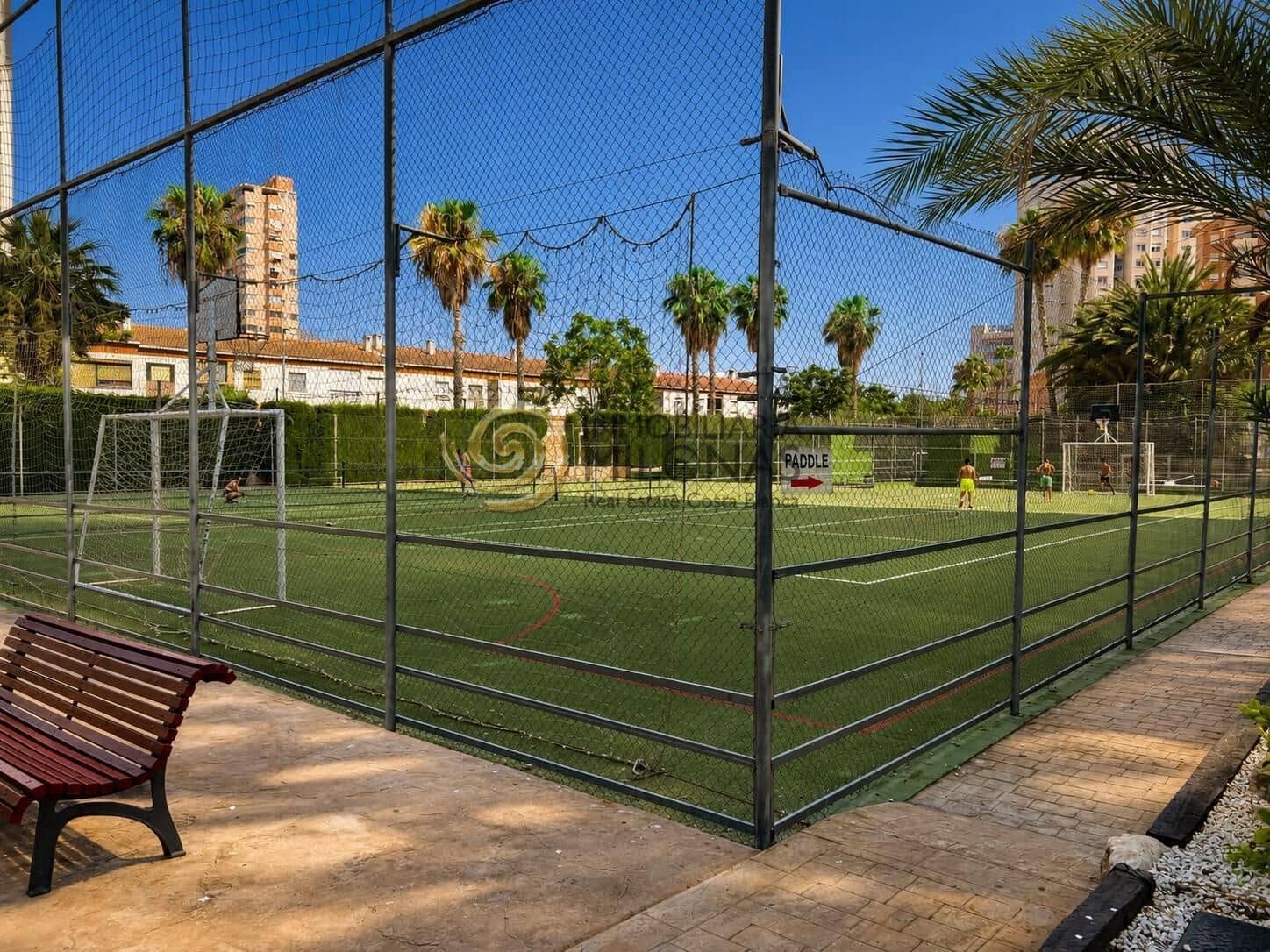 3 sovrum Lägenhet till salu i Benidorm med pool garage - 565 000 € (Ref: 9952711)