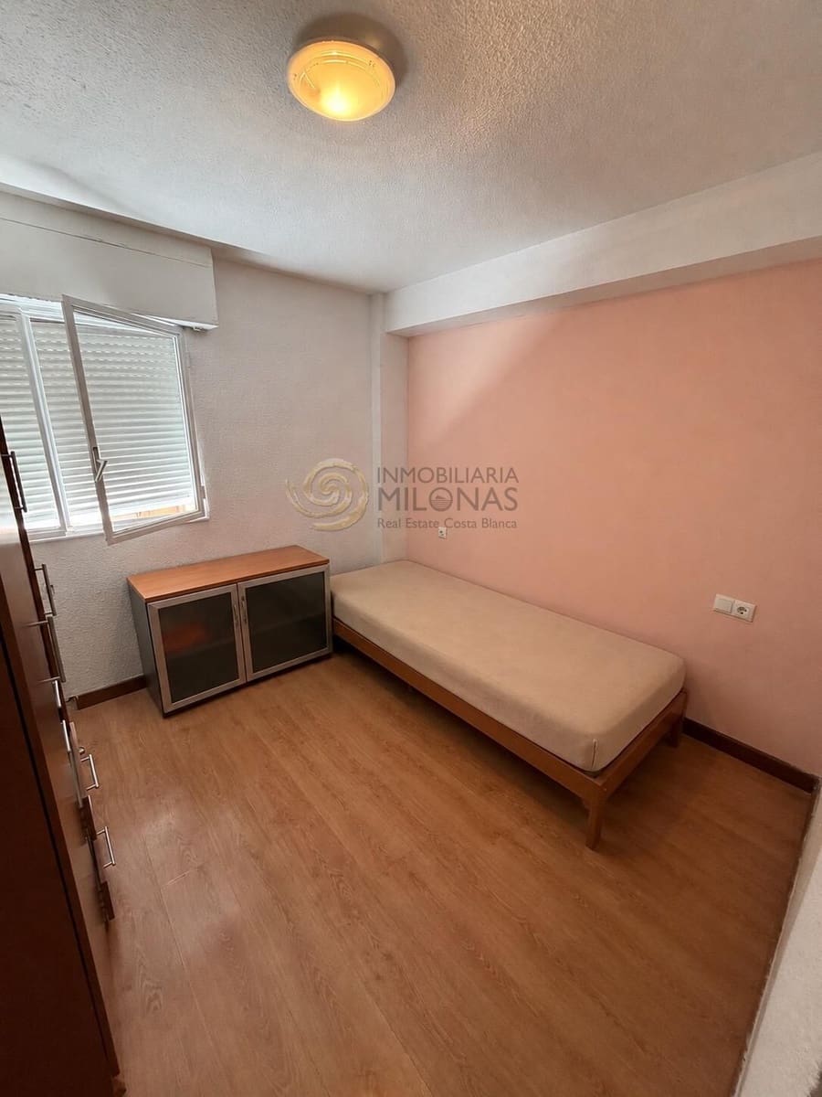 Apartamento de 3 habitaciones en Benidorm en venta - 340.000 € (Ref: 9958057)
