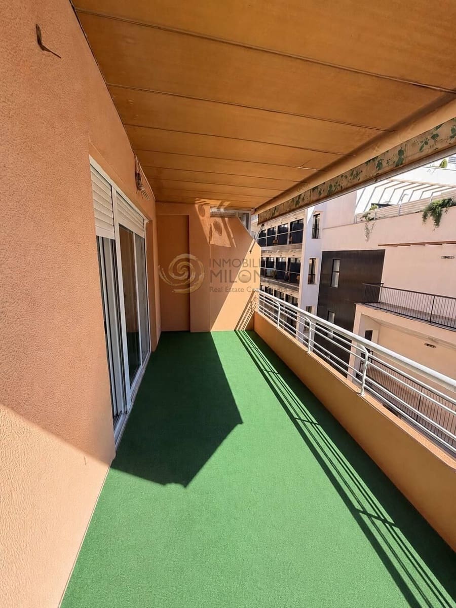 Apartamento de 3 habitaciones en Benidorm en venta - 340.000 € (Ref: 9958057)