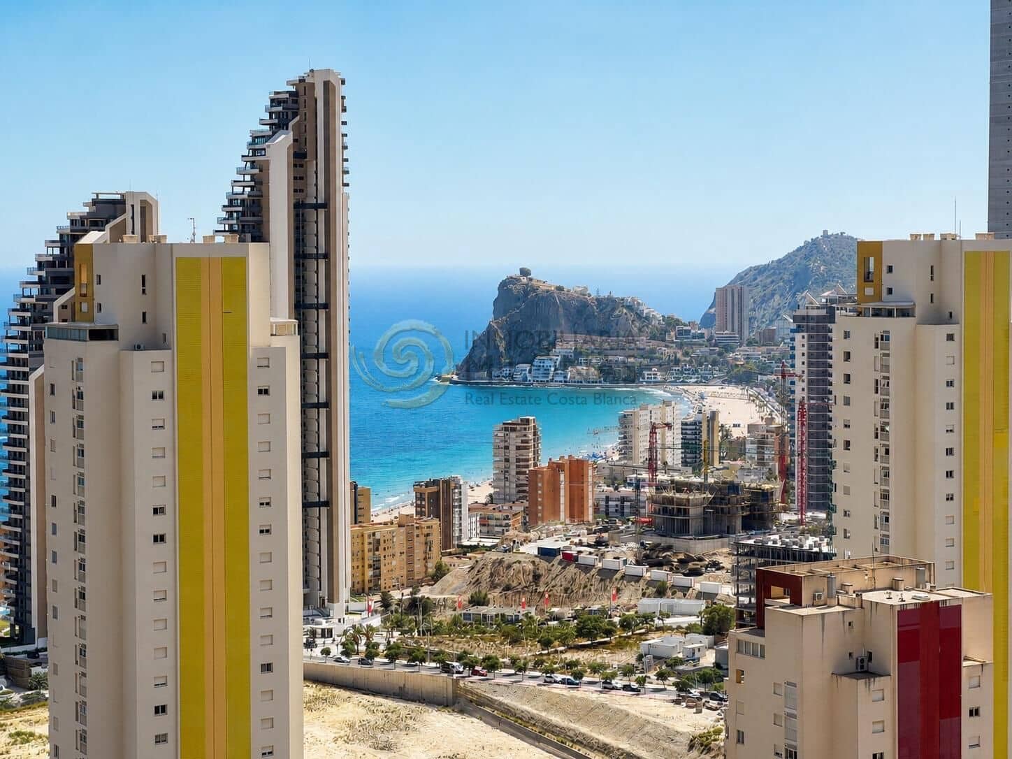 2 chambre Appartement à vendre à Benidorm avec piscine garage - 335 000 € (Ref: 9959854)