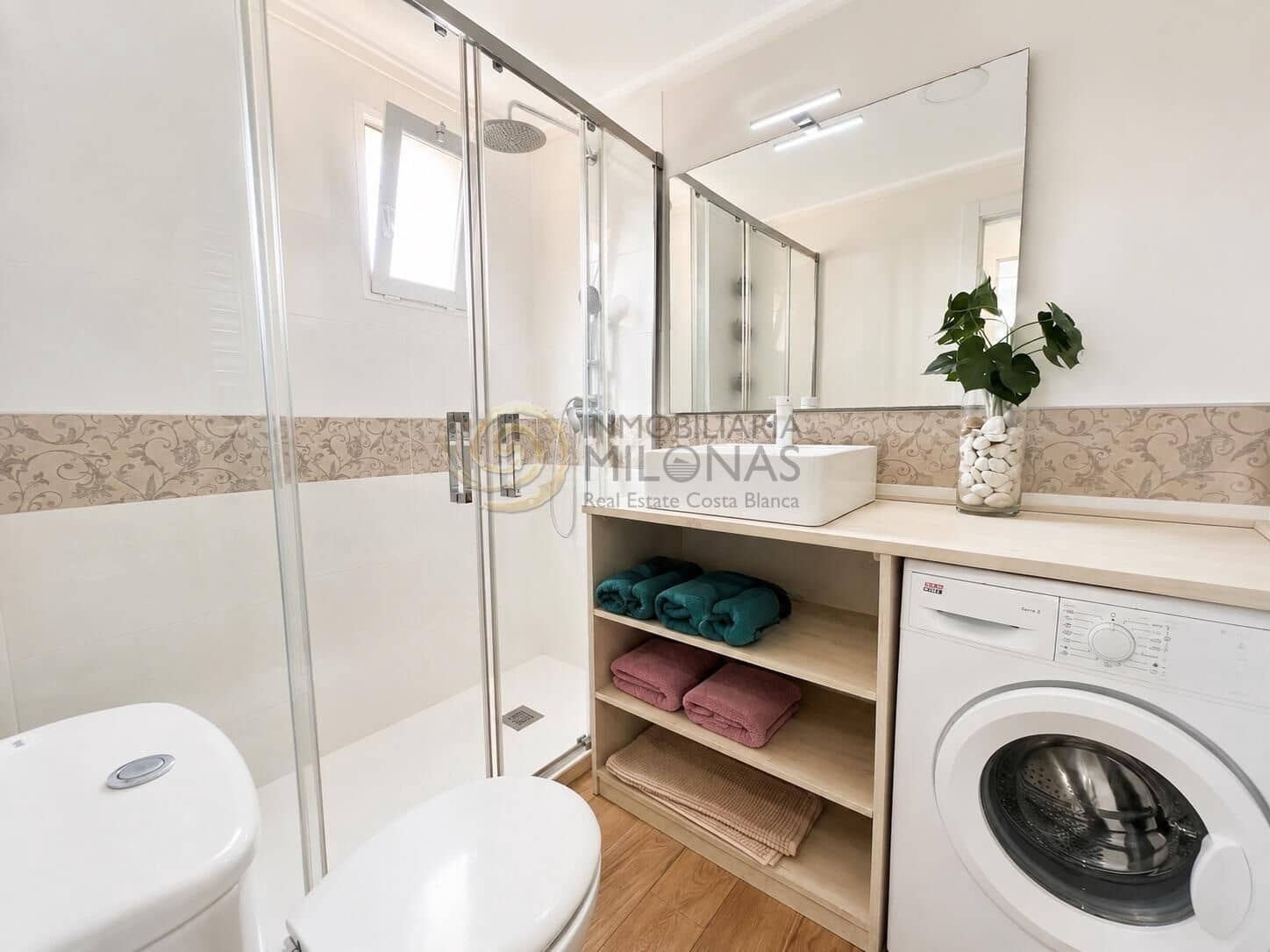 1 bedroom Apartment for sale in La Villajoyosa / Vila Joiosa with pool - € 207,000 (Ref: 9965357)