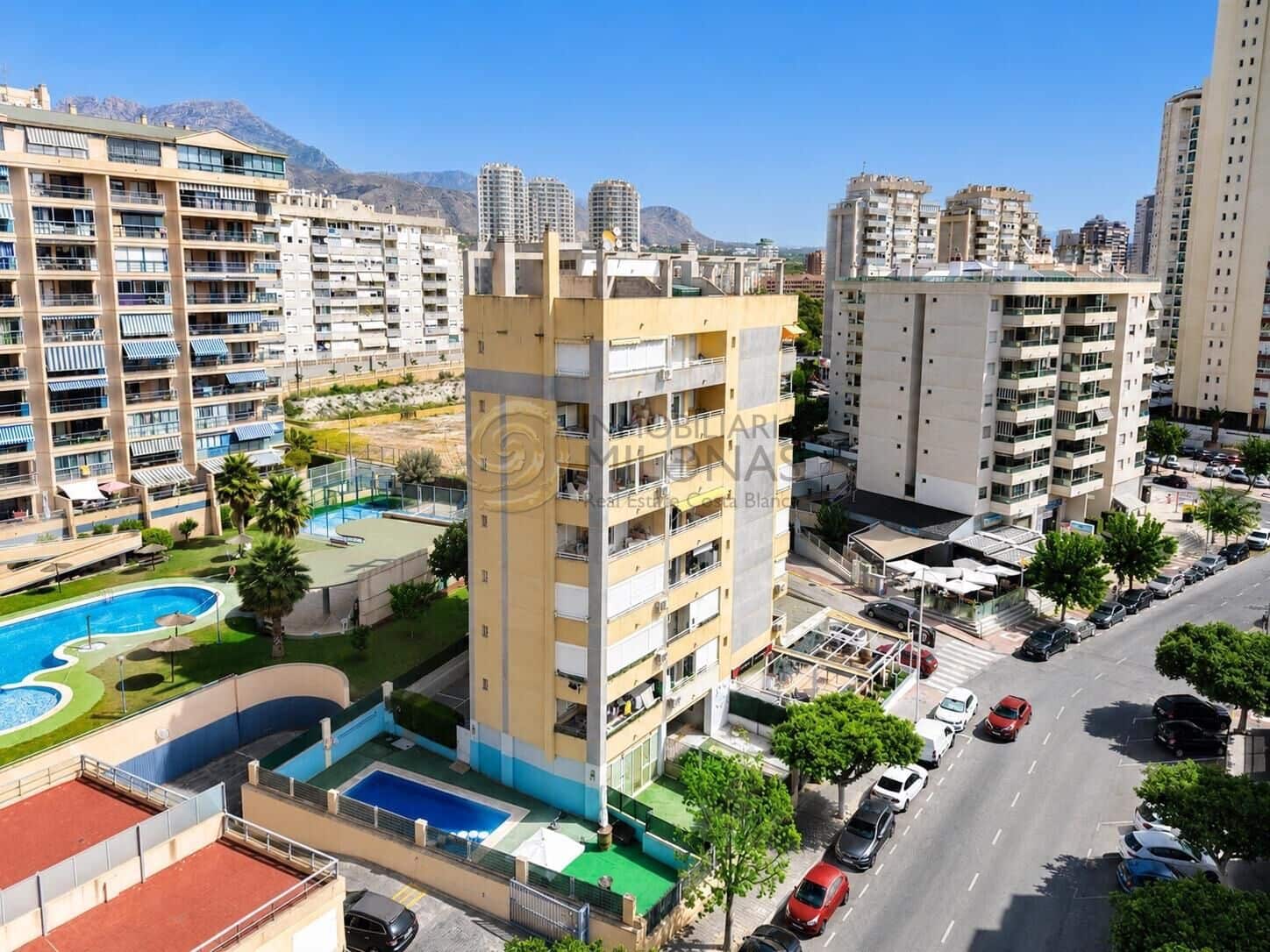 1 bedroom Apartment for sale in La Villajoyosa / Vila Joiosa with pool - € 207,000 (Ref: 9965357)